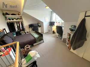 Photo 16- click for photo gallery